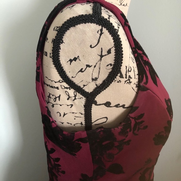 Francesca’s Dress - Picture 3 of 5